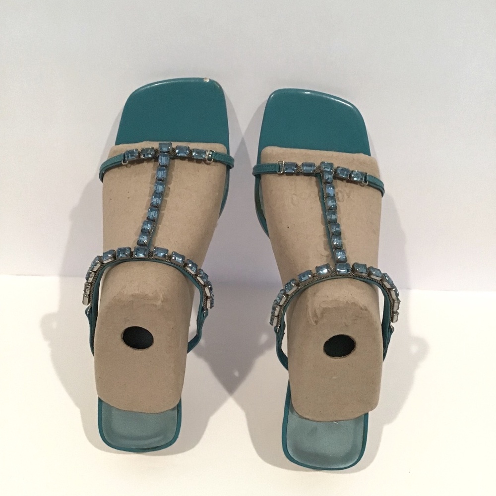 Pretty Turquoise Rhinestone Wedge Sandals. size 6
